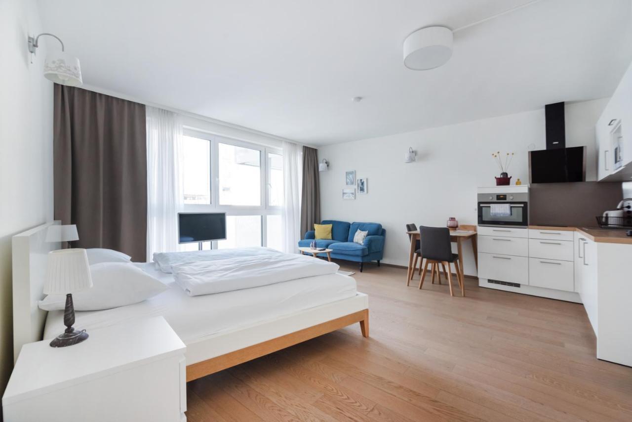 Quiet And Cozy Apartment Next To Mariahilfer Strasse And Naschmarkt With Ac, Minimum 30 Nights Vienna Esterno foto